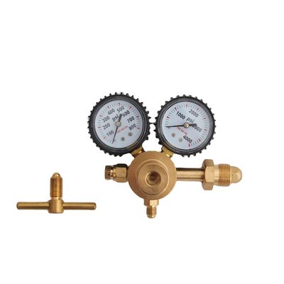 Secure Carbon Dioxide Welding Regulator with Safety Structure and Voltage Regulation
