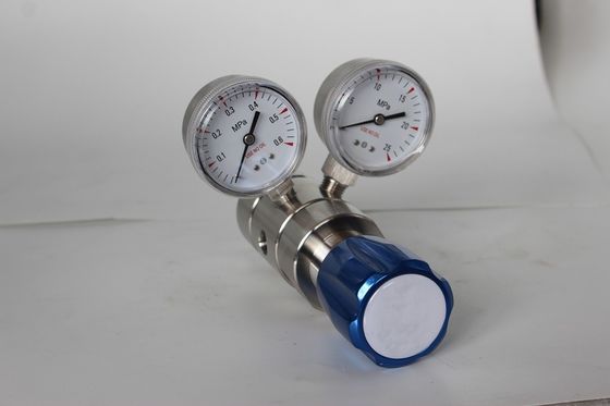 Dual Stage Laboratory Regulator for Nitrogen Helium Argon Specialty Gas Lab Gauge
