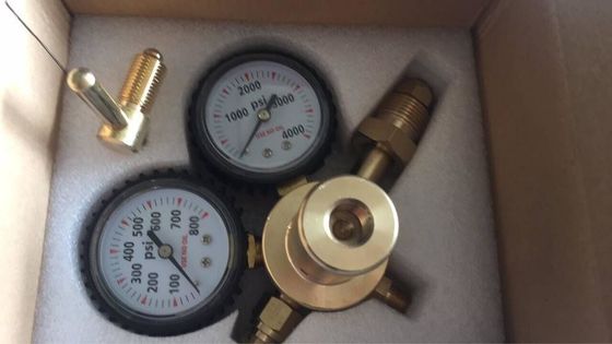 High Pressure CGA580 Inlet and 1/4'' Flare M Outlet Connection Gas Nitrogen Regulator for NO2