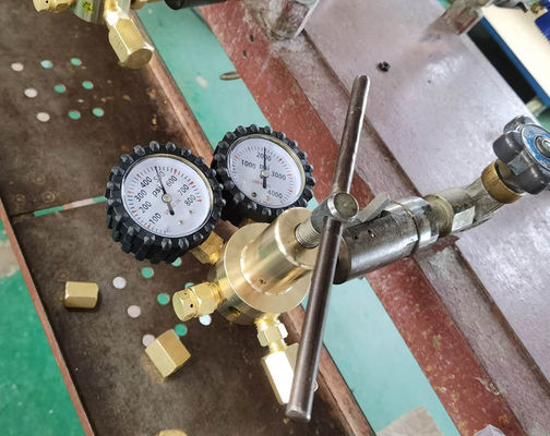 0-800 PSI Pressure CGA580 Inlet Nitrogen Regulator for HVAC Purging Made of Solid Brass