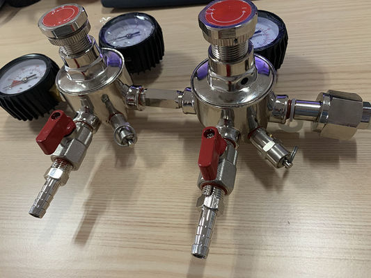 CGA320/580 Inlet Connection Upperweld CO2 Draft Pressure Regulator for America Europe
