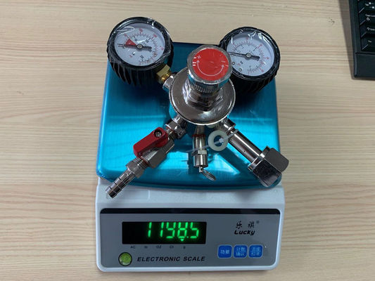 CGA320/580 Inlet Connection Upperweld CO2 Draft Pressure Regulator for America Europe