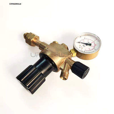 Black and Yellow Single Gauge CO2/Argon Regulator for Standard Gas Pressure Regulation