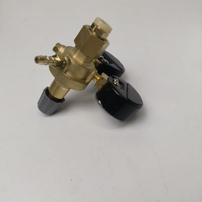 Double Head Gas Regulator for Customized Pressure Reduction in Industrial Settings